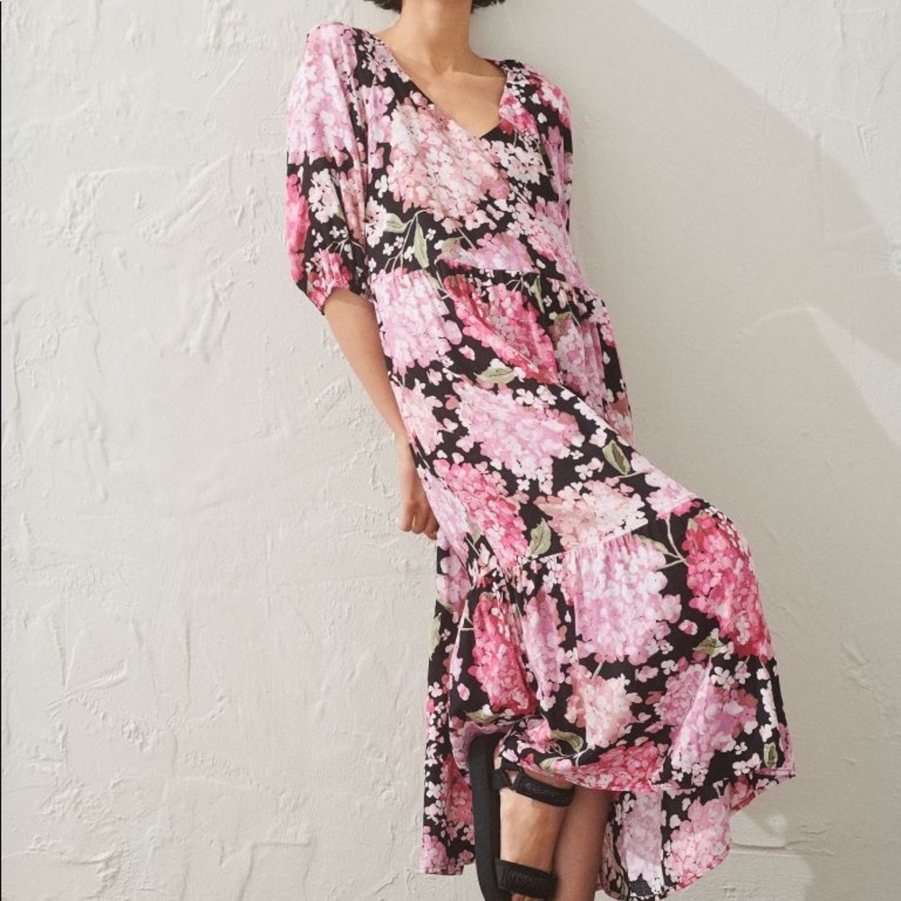 H&M Floral MIDI Dress